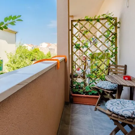 Karlo アパート Kaštela